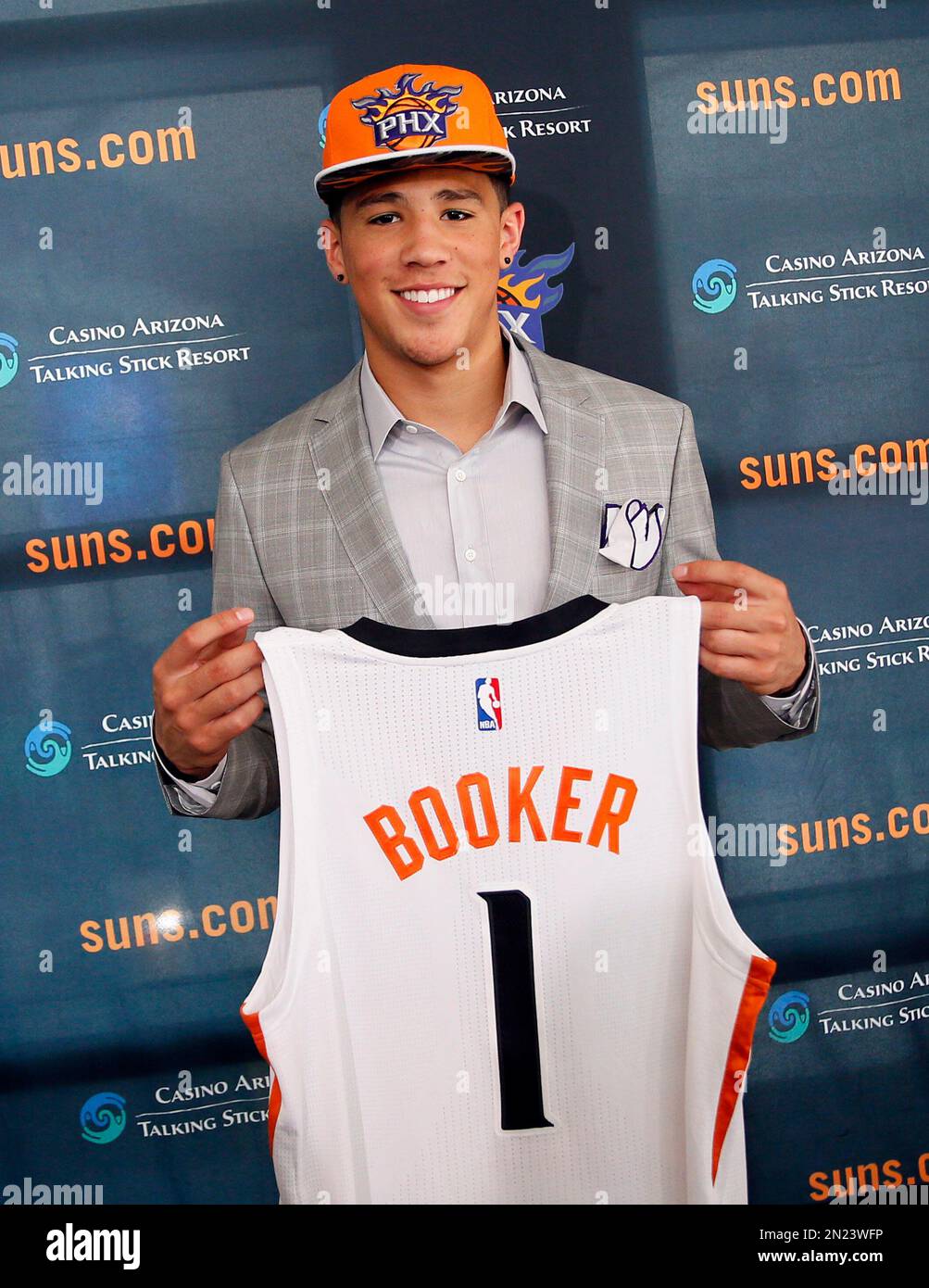 Updated, Kentucky's Devin Booker's season gallery