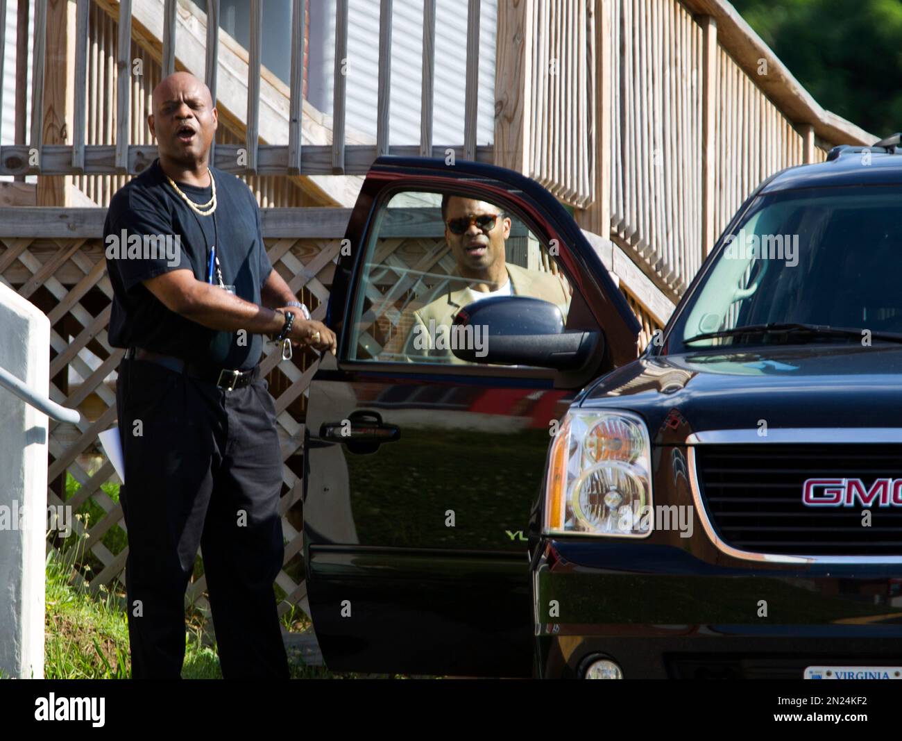 Former U.S. Rep. Jesse Jackson Jr. talks to the media as he leaves a