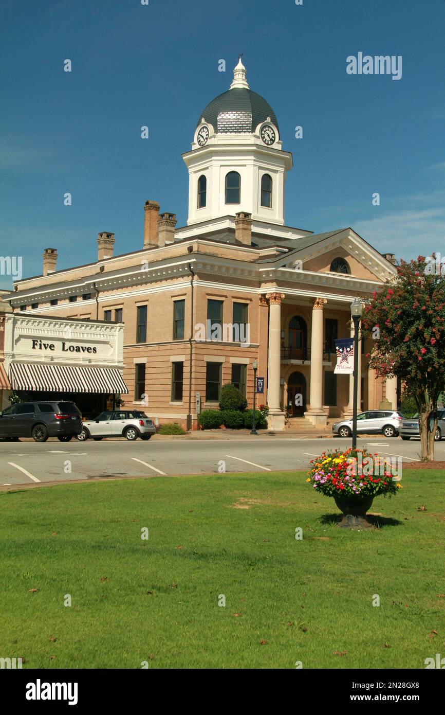 Monticello, GA, USA. Jasper County Courthouse in Monticello Square