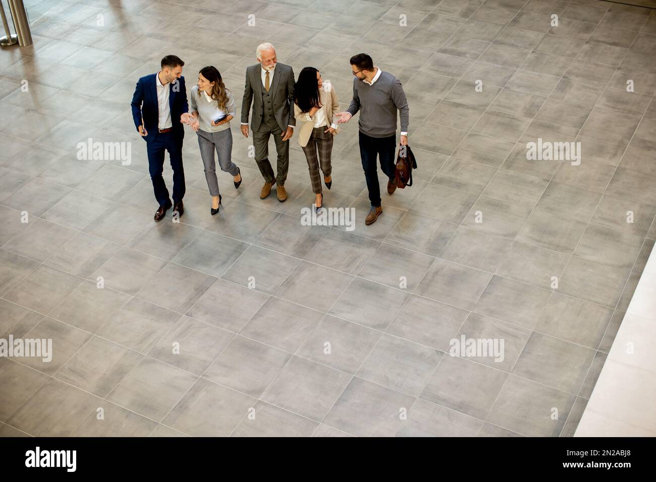 Group of people formal attire hi-res stock photography and images - Alamy
