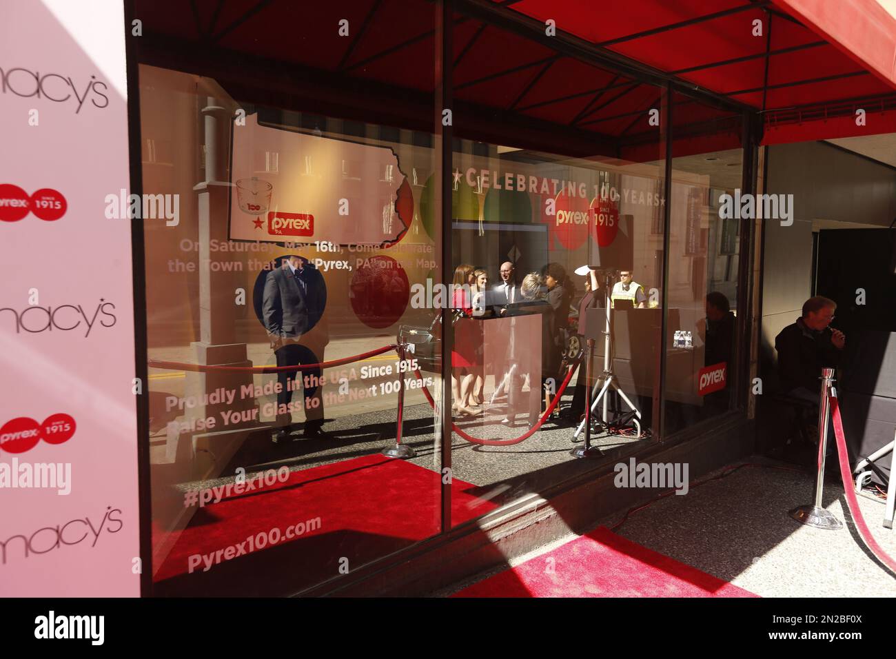 Macy's celebrates the 100th Anniversary of Pyrex with a window ...