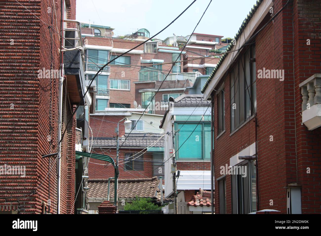 Traditional villa apartment buildings in Seoul, Korea Stock Photo Alamy