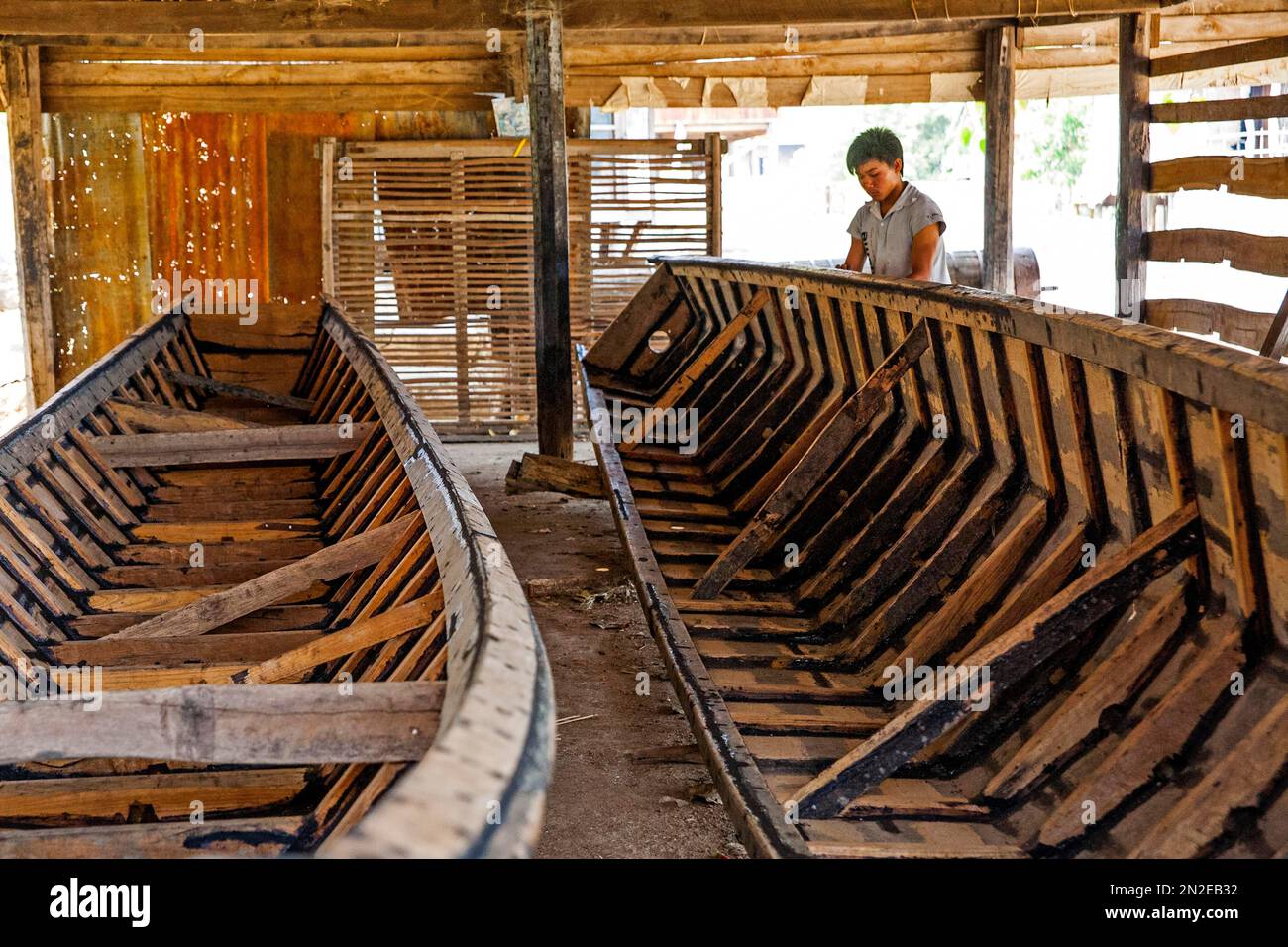 Boat builder, Myanmar, Pindaya, Myanmar, Asia Stock Photo