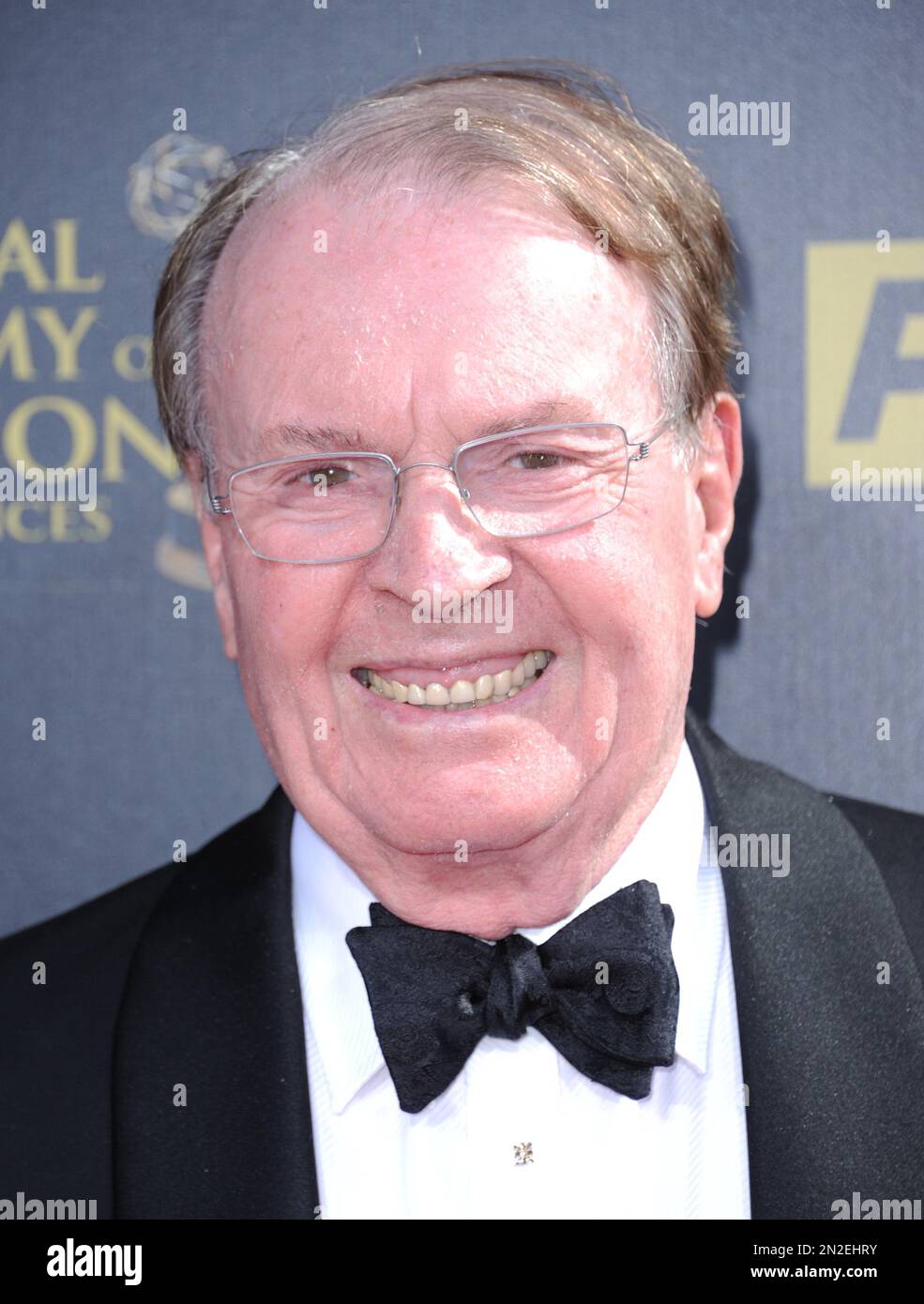 Charles Osgood arrives at the 42nd annual Daytime Emmy Awards at Warner