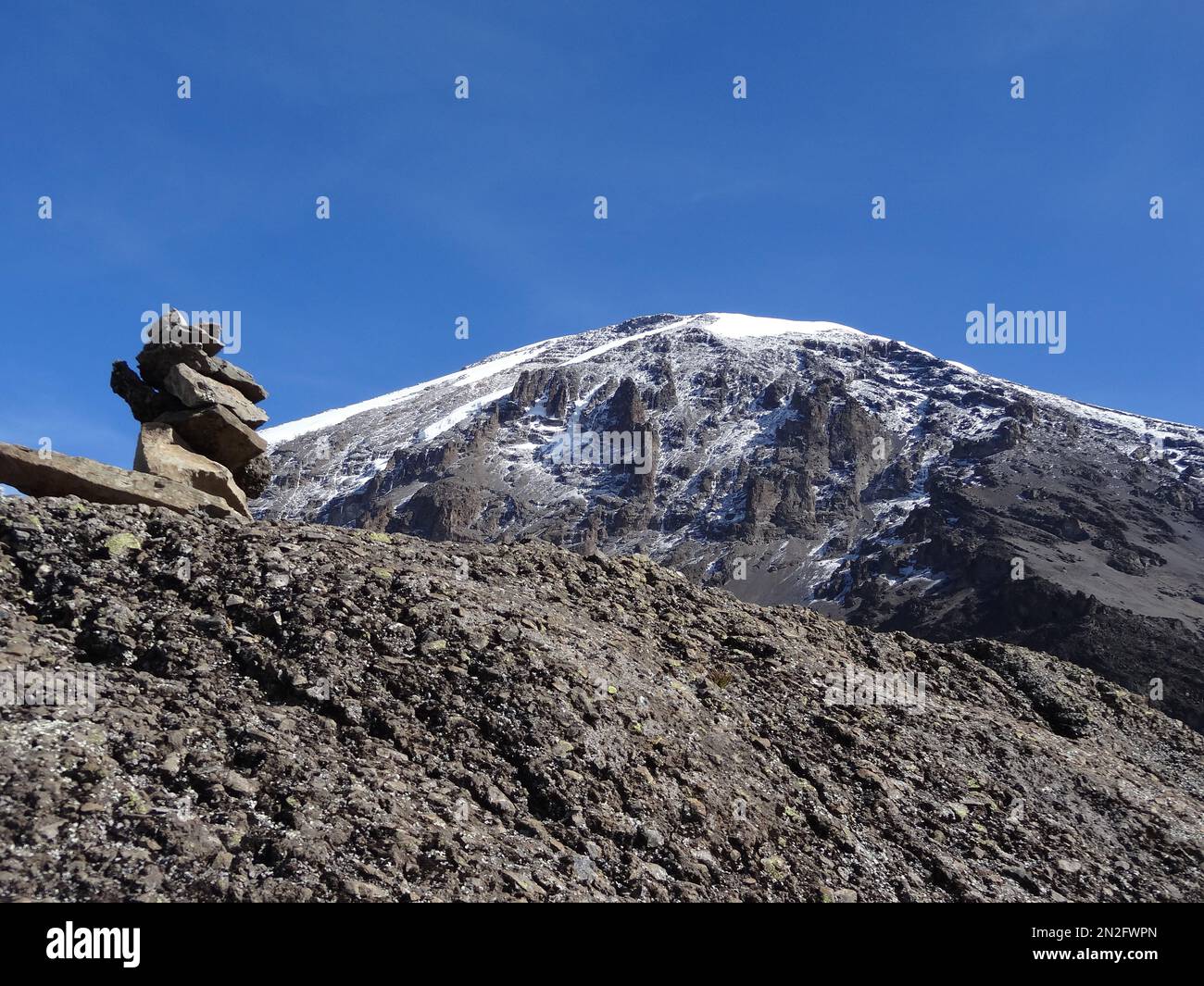 Pile of stones on a mountain top hi-res stock photography and images ...