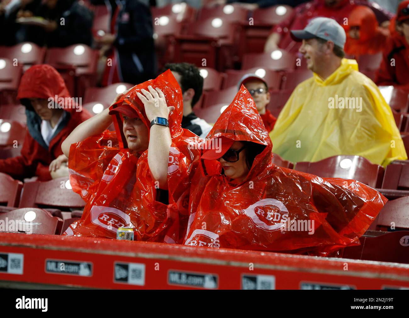 Cincinnati Reds Stadium Rain Ponchos 