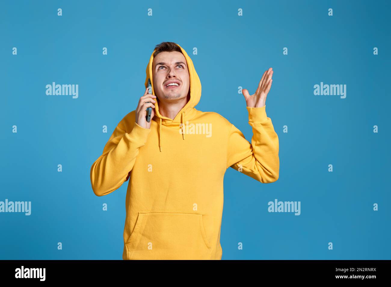 Sick man in yellow hi-res stock photography and images - Alamy