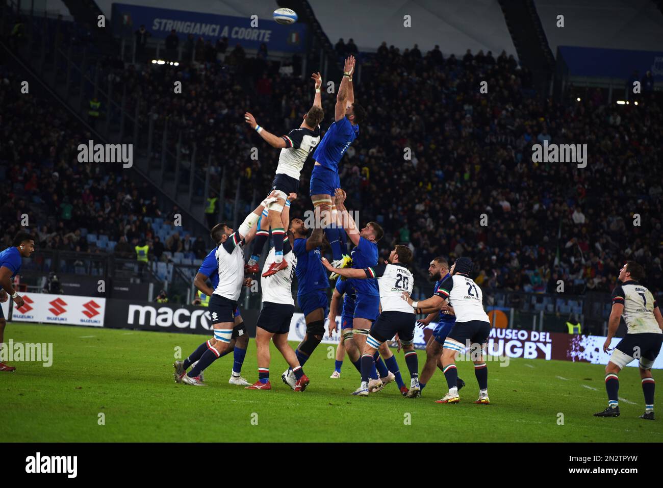 Rome, Italy. 05th Feb, 2023. Guinness Six Nations Rugby Champioship, debut for Italy and France at Olimpic Satadium of Rome, Italian team and France team fight to conquer the ball, the France team won the match with result of 24 at 29. (Photo by Pasquale Gargano/Pacific Press/Sipa USA) Credit: Sipa USA/Alamy Live News Stock Photo