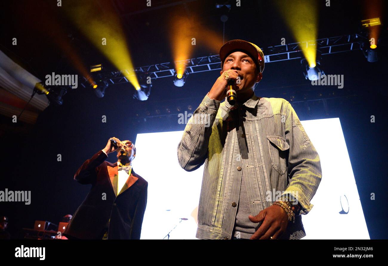 Snoop Dogg and Pharrell Williams perform at Levi’s® x Snoop Dogg ...