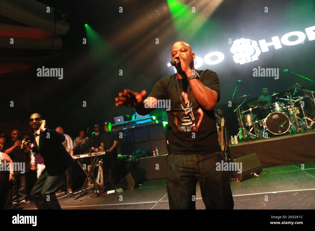 Snoop Dogg and Too Short perform at Levi’s® x Snoop Dogg + Friends Pre ...