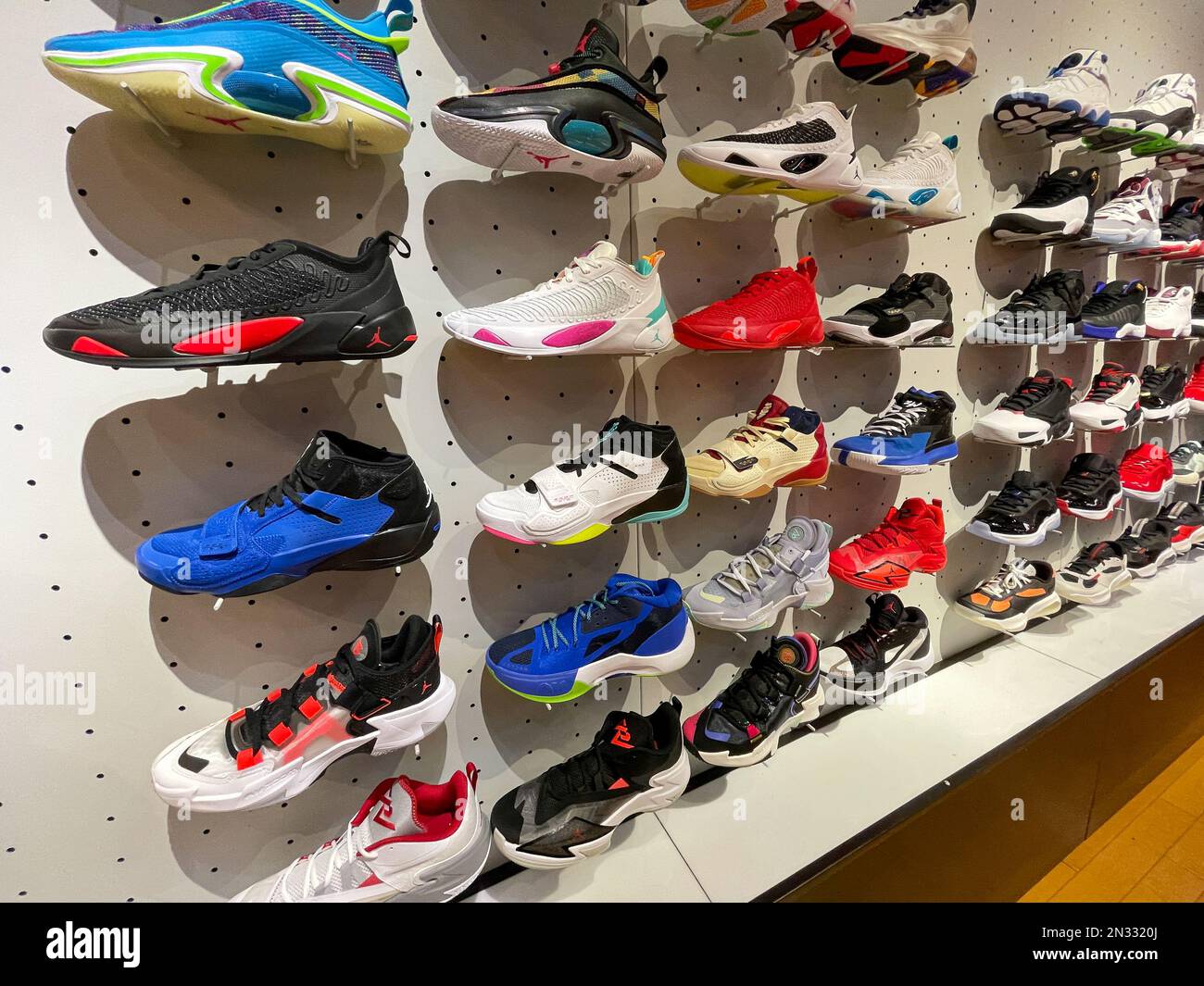 Foot locker nike stock photography and images -