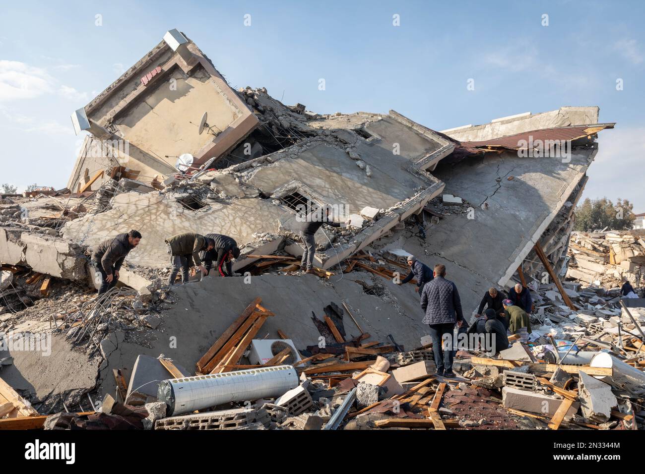 Turkey earthquake 2023 collapse hires stock photography and images Alamy
