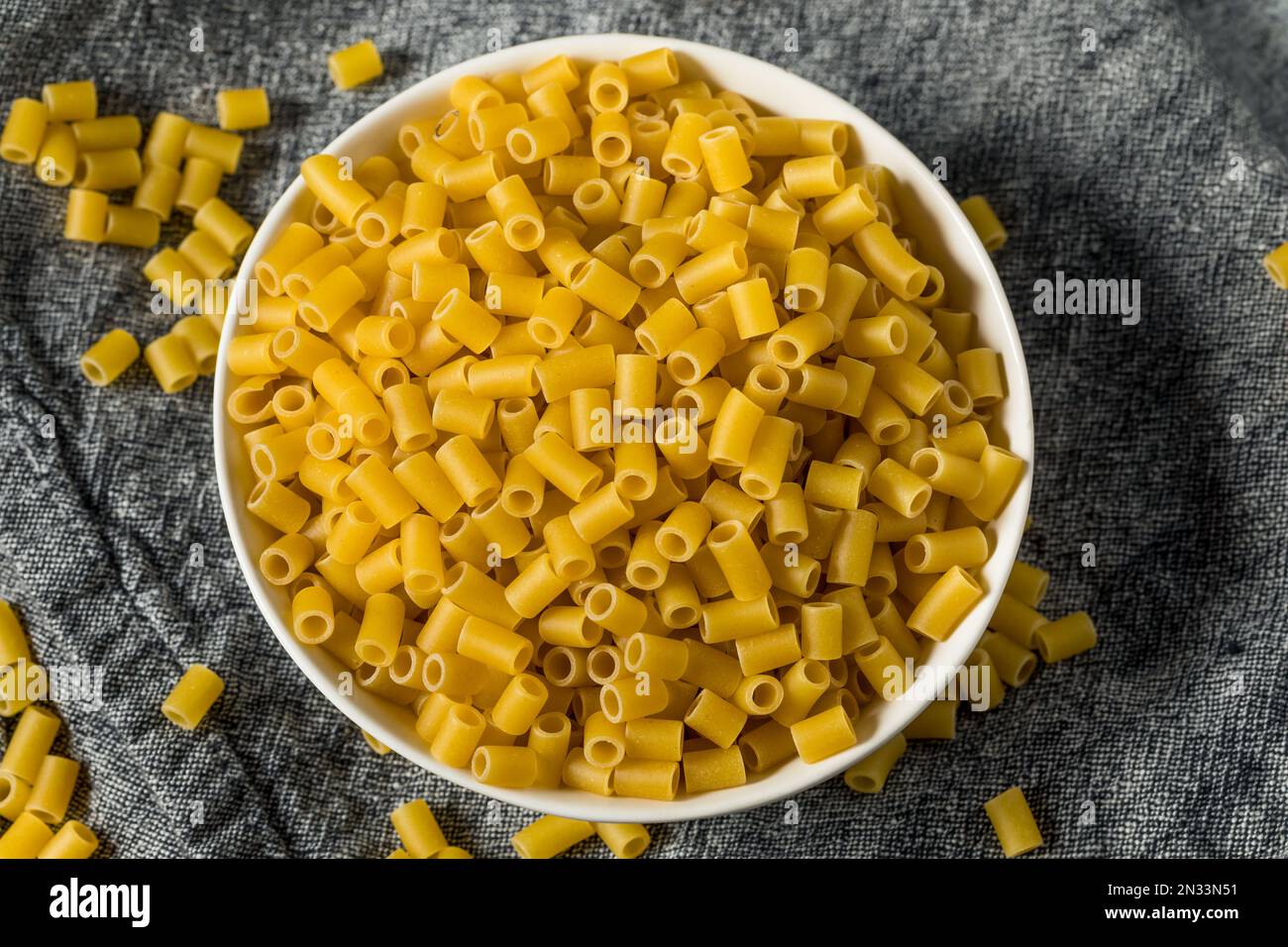 Raw ditalini hi-res stock photography and images - Alamy