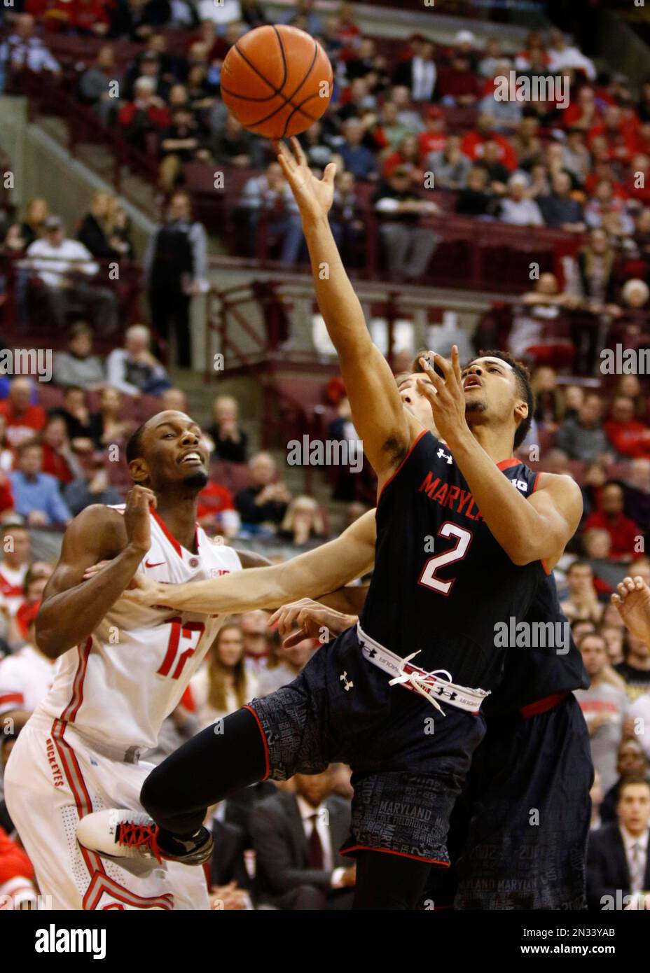 Maryland's Melo Trimble (2) goes up for a shot against Ohio State's Sam ...