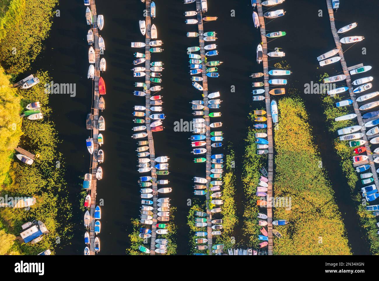 Beautiful sunset boats on river hi-res stock photography and images - Alamy