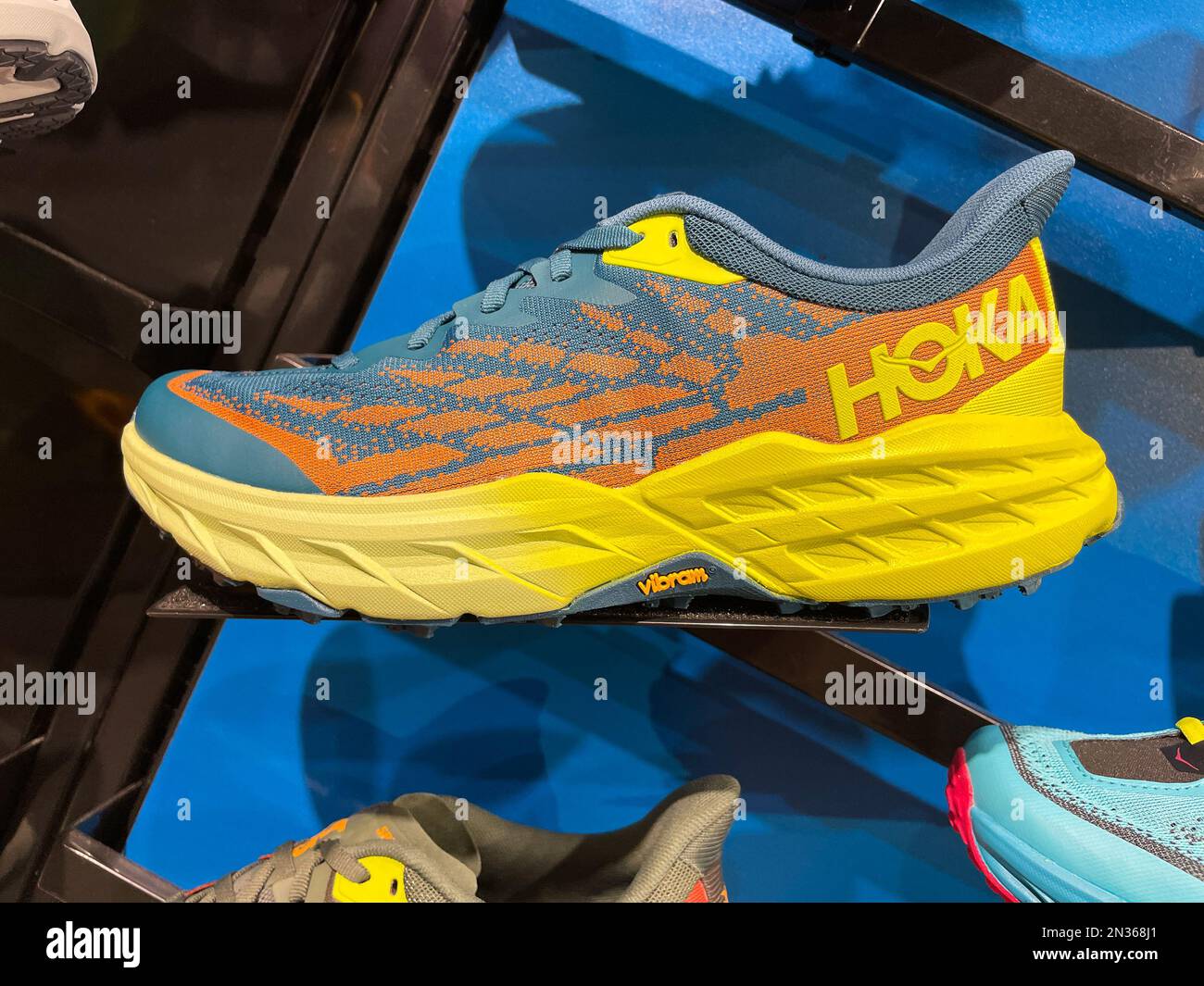 hoka speedgoat 5 release date
