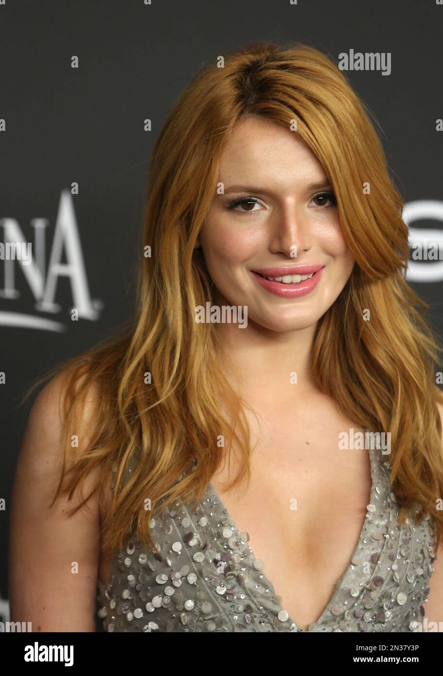 Bella Thorne arrives at the 16th annual InStyle and Warner Bros. Golden ...