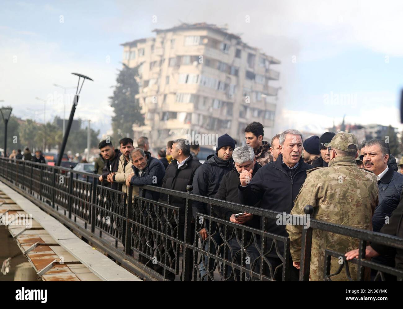 Hatay, Turkey. 07th Feb, 2023. Turkish Defense Minister Hulusi Akar (3rd-R) and Turkish Health Minister Fahrettin Koca (R) pay a visit to Hatay, Turkey on the second day following an earthquake on Tuesday, February 7, 2023. More than 5,000 people have been killed and tens of thousands injured after 7.8-magnitude earthquake that hit Turkey and Syria on Monday, Officials from both countries reported. Photo by Turkish Defense Ministry/UPI Credit: UPI/Alamy Live News Stock Photo