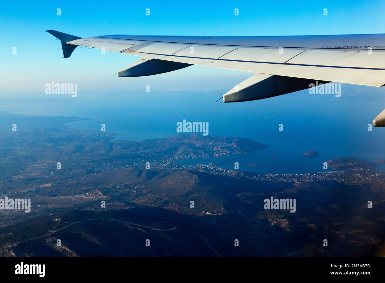 Aircraft wing structure hi-res stock photography and images - Alamy