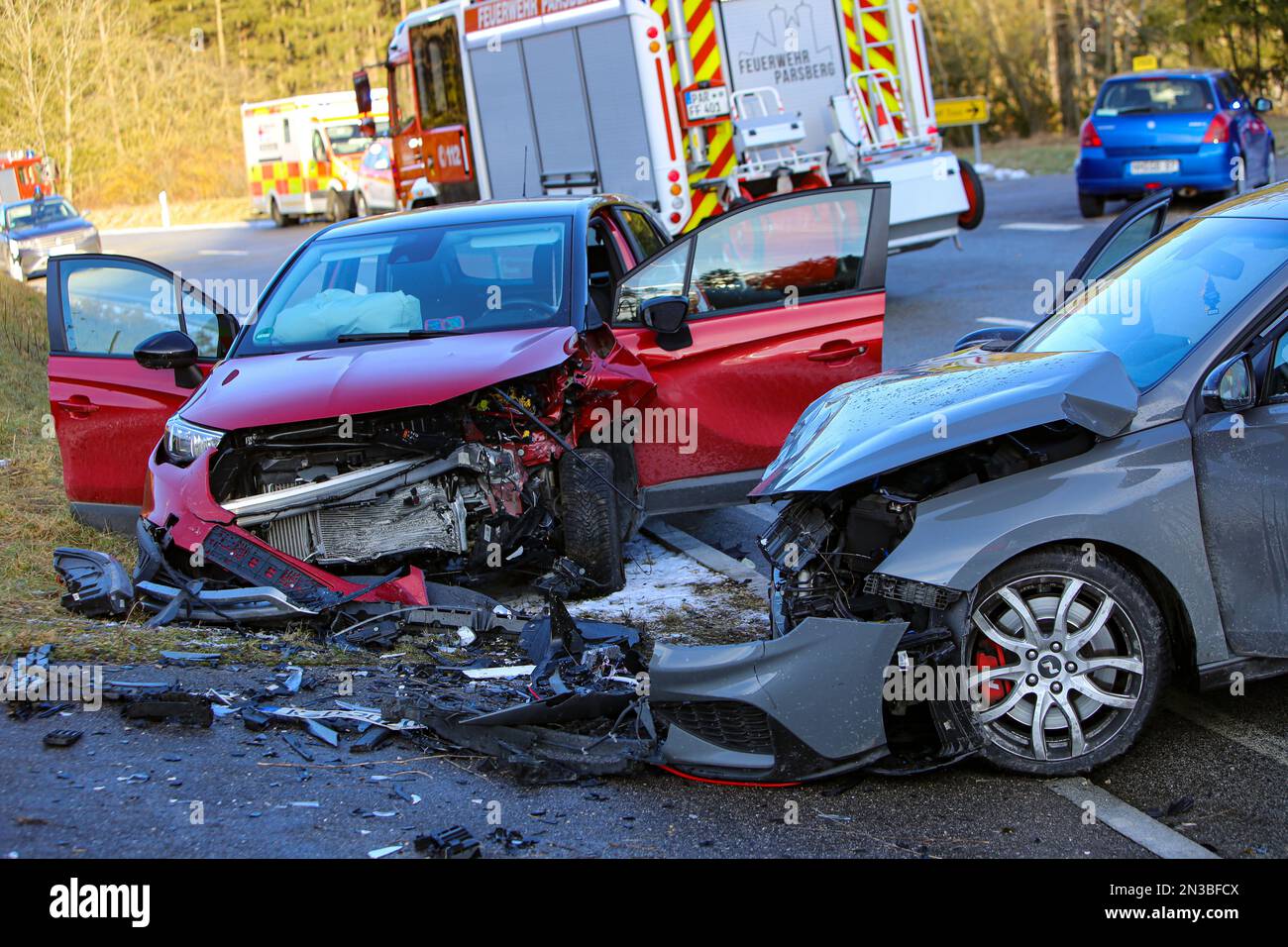 Lupburg, Germany. 07th Feb, 2023. After an accident in Lupburg (district of Neumarkt in der Oberpfalz), two badly damaged cars are standing on a road. Several people were injured, some of them seriously. The injured were taken to hospital after the accident. Credit: Eberlein/Vifogra/dpa/Alamy Live News Stock Photo