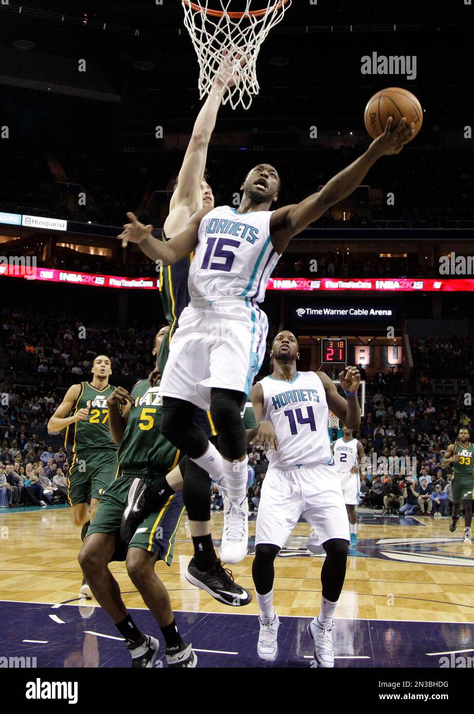 Download Charlotte Hornets Kemba Walker Wallpaper