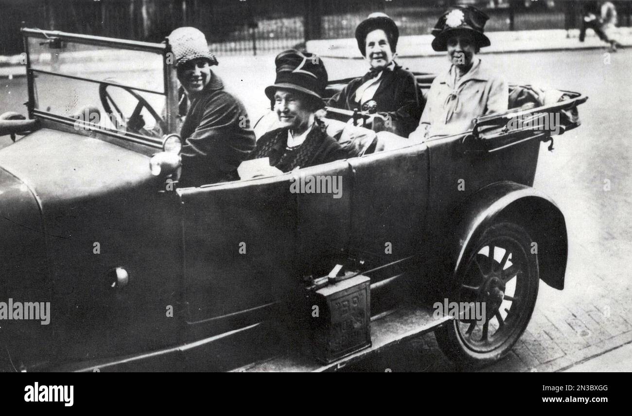 Millicent Fawcett, Agnes Garrett, Miss Fawcett and Ray Strachey after