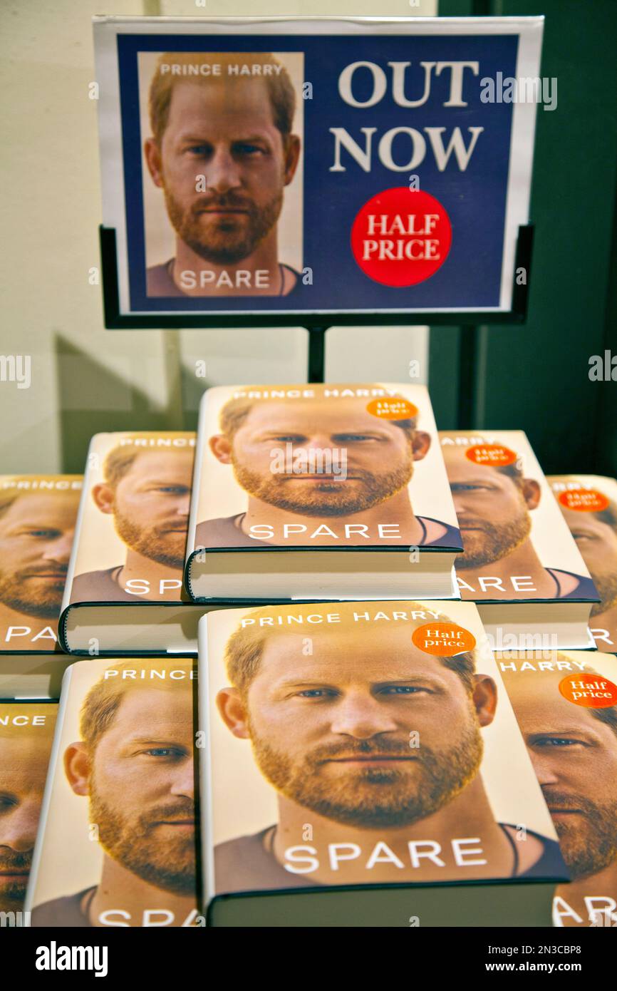 Spare by Harry inside Waterstone's, Orchard Square, Sheffield Stock Photo