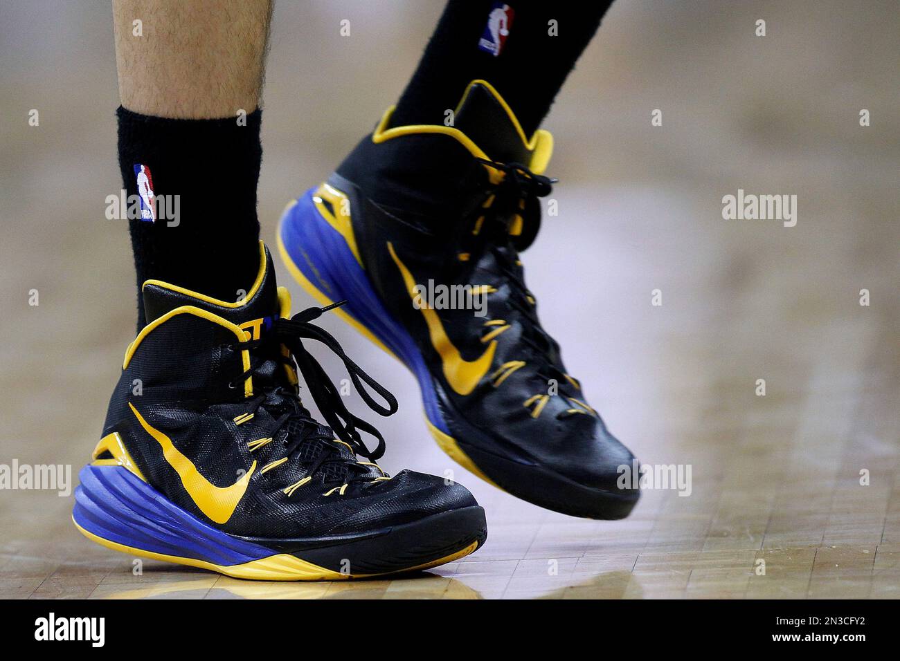 klay thompson nba shoes