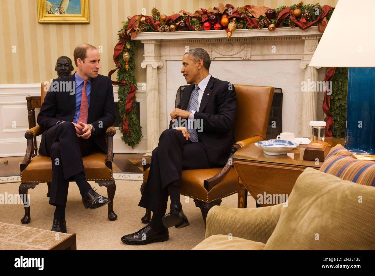 President Barack Obama meets with Britain's Prince William in the Oval ...