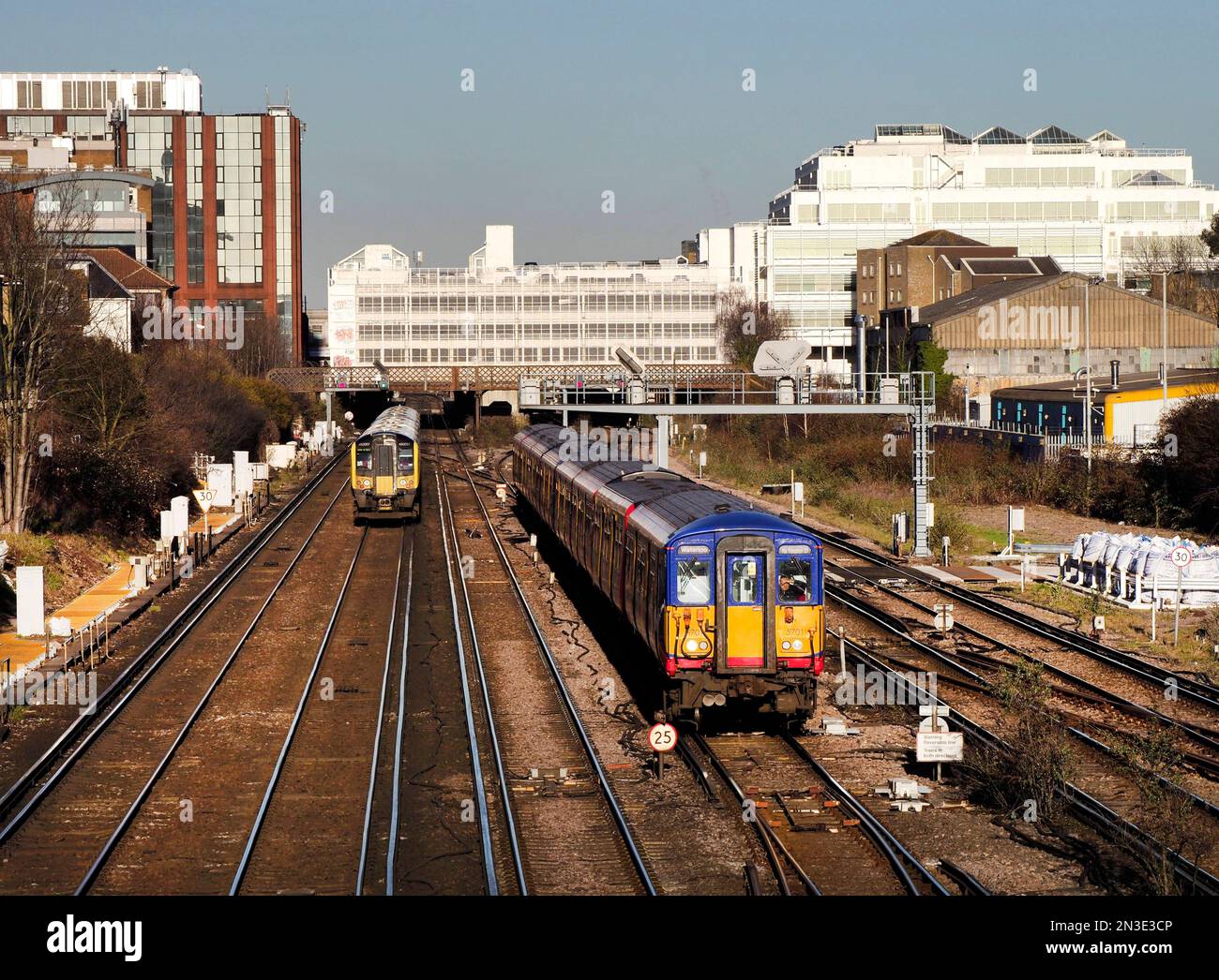 UK, England, London, Wimbledon train rails Stock Photo Alamy