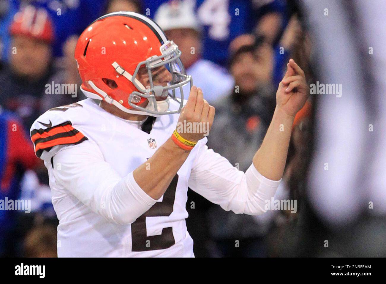 Cleveland Browns quarterback Johnny Manziel celebrates after throwing a