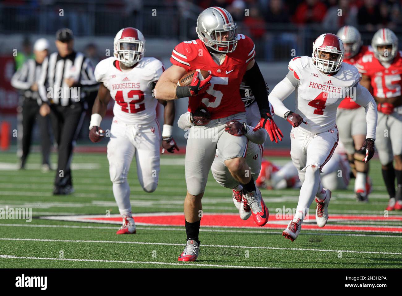 Ohio State tight end Jeff Heuerman plays against Indiana in an NCAA ...