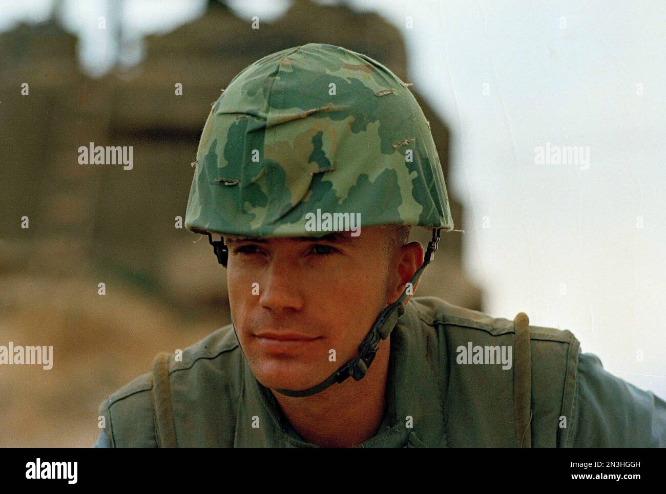 Charles S. Robb, son-in-law of President Johnson and a captain in the U.S.  Marines, is pictured in camouflage in Da Nang, South Vietnam, April. 8,  1968. (AP Photo/Eddie Adams Stock Photo -