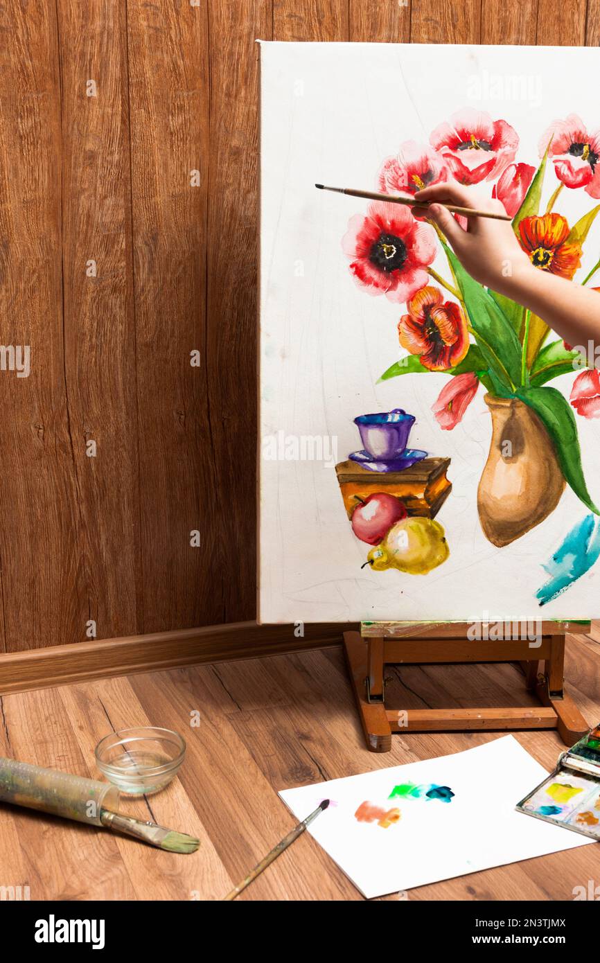 Vertical draw process hi-res stock photography and images - Alamy