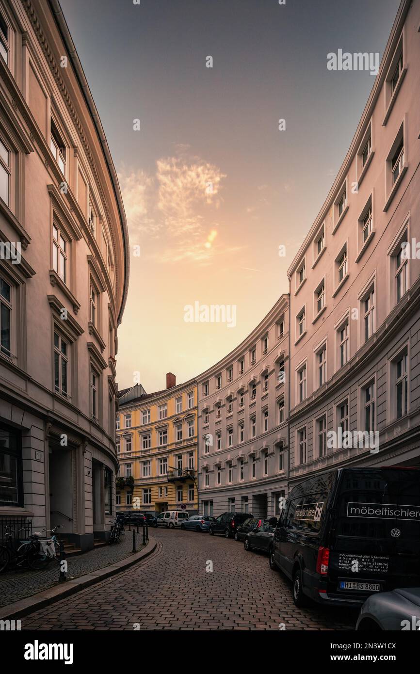 Curved street with residential buildings in Hamburg, Germany Stock Photo Alamy