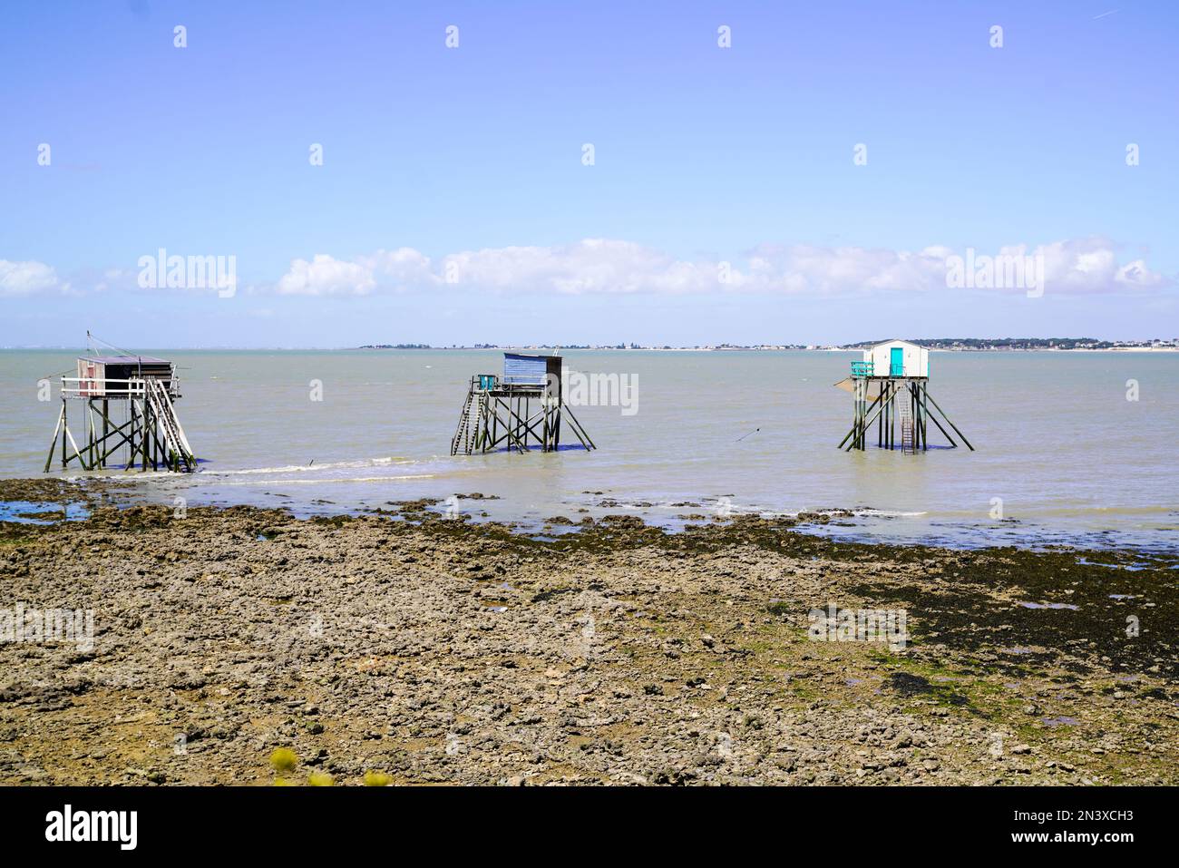 wood fisherman carrelet hut cabin on stilts france SaintPalaissurMer