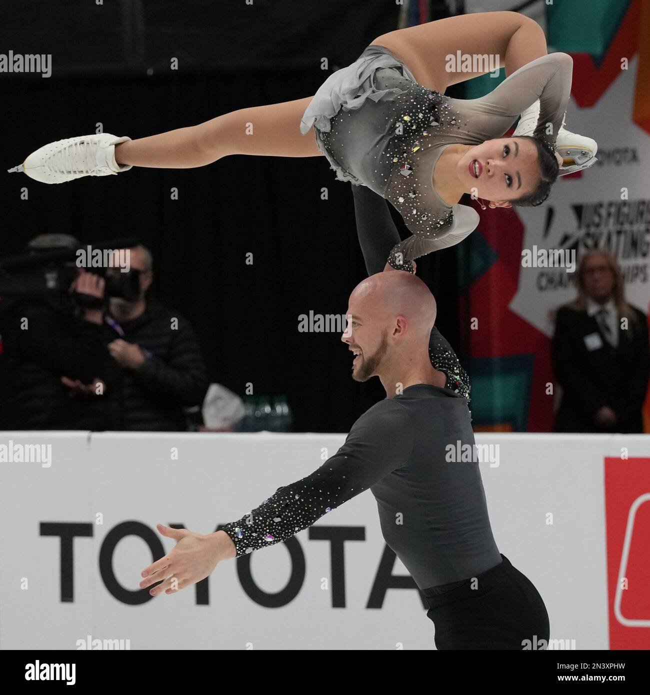 Elliekamdannyosheaworldteam hires stock photography and images Alamy