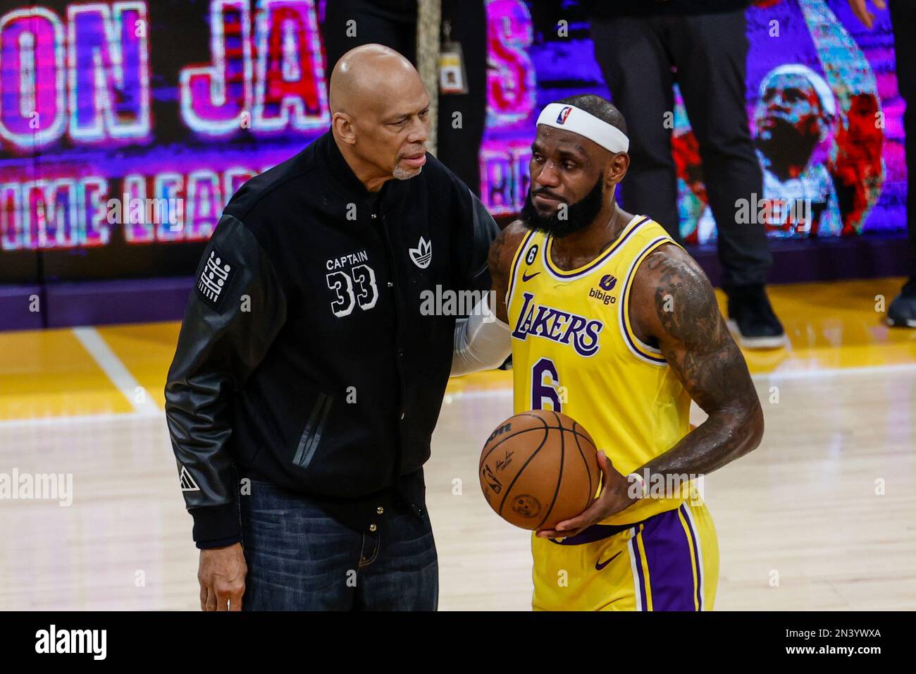 LeBron James passes Kareem Abdul-Jabbar as NBA all-time leading scorer