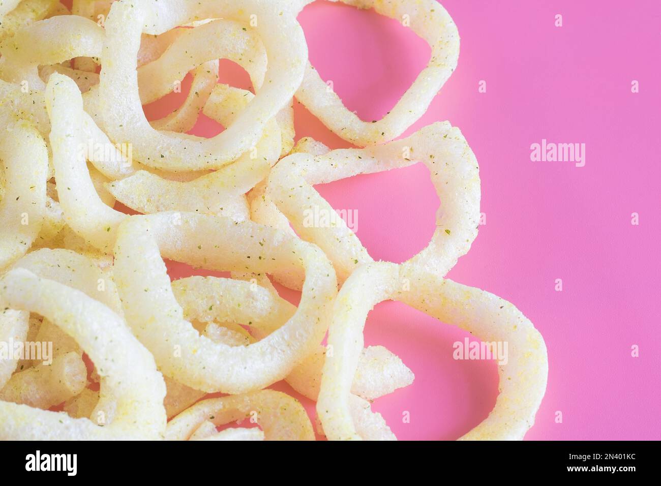 Oishi Onion Rings Snack - 8g/15g/39g/75g | Hong Phat Co., ltd