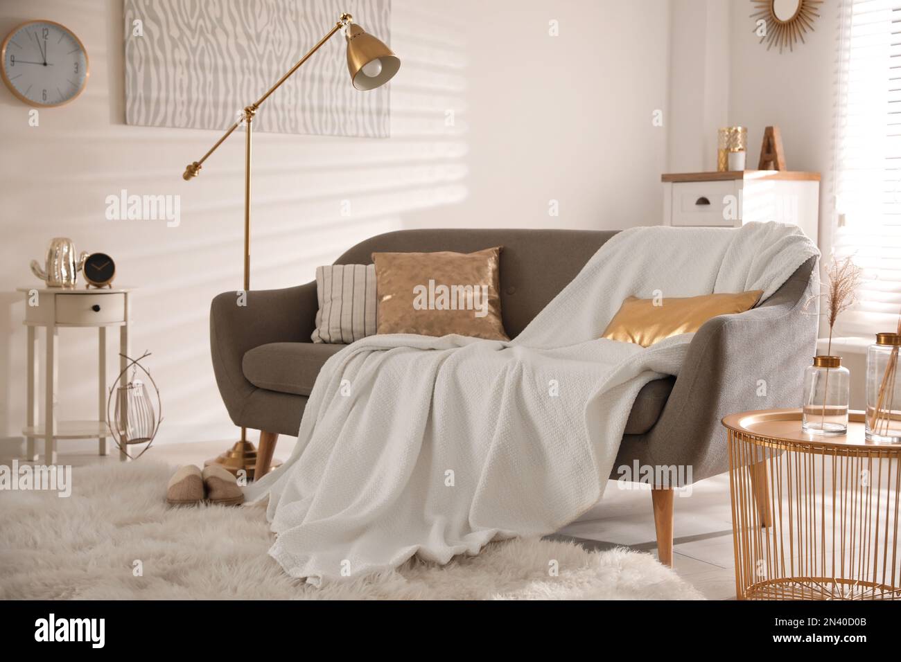 Plaid inside hi-res stock photography and images - Alamy