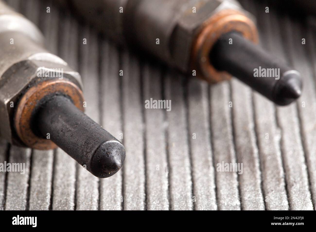 Needles and nozzles on nozzles from a diesel engine. Deterioration of the fuel system of the car