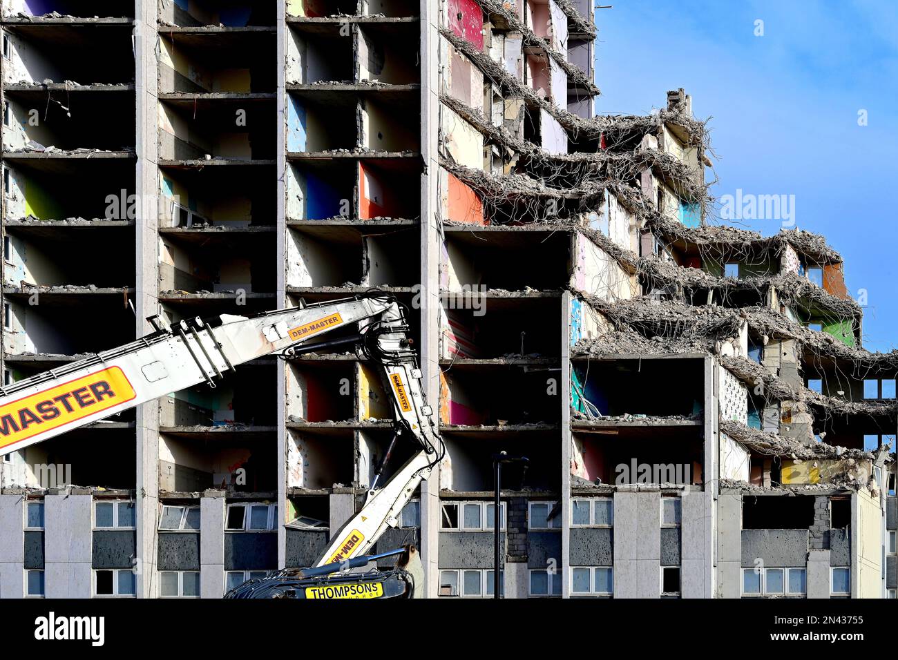 DemMaster demolishing the run down Walker Newcastle 6 flats built during the 1960's DemMaster