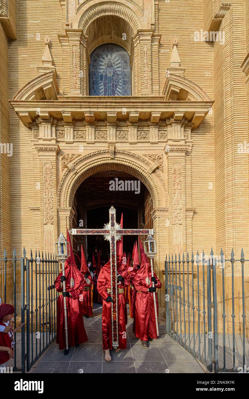 Arahal. Seville. Spain. 14th April, 2022. Penitents of the brotherhood of La Misericordia, from Arahal (Seville), during the processional procession o Stock Photo
