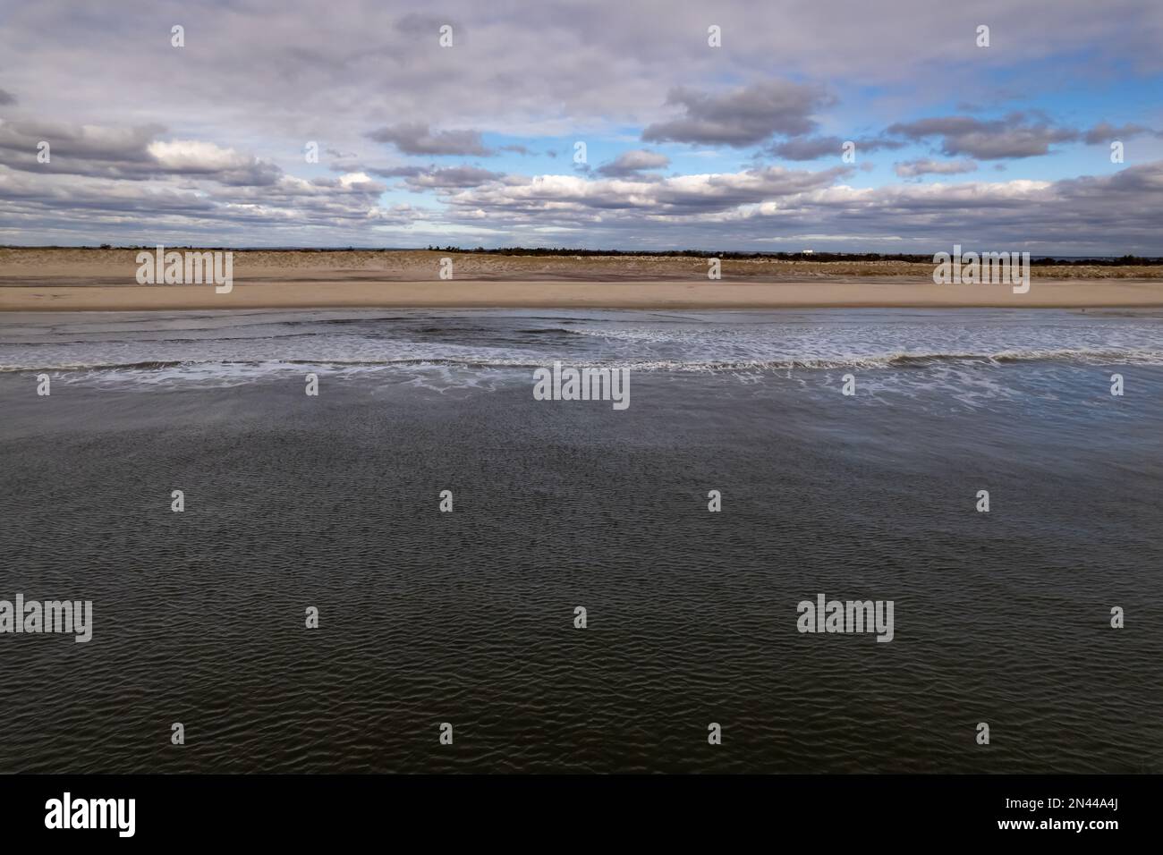 An aerial view of sea waves breaking beach Stock Photo - Alamy