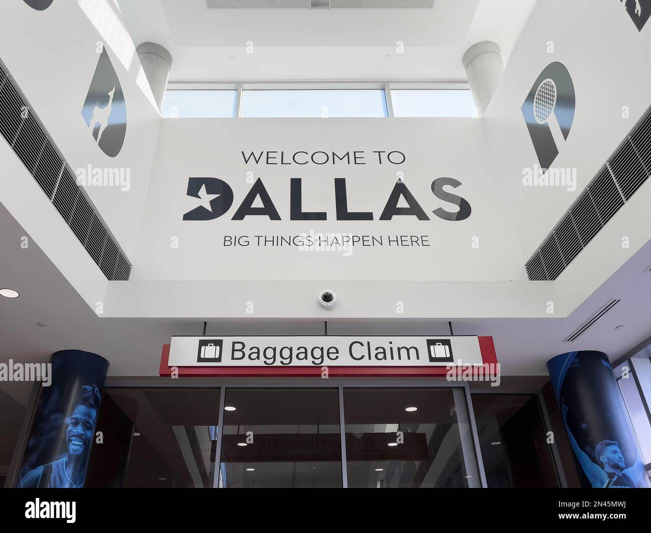 The Welcome to Dallas sign in the Dallas Love Field Airport with the phrase, 'Big Things Happen Here.' Stock Photo