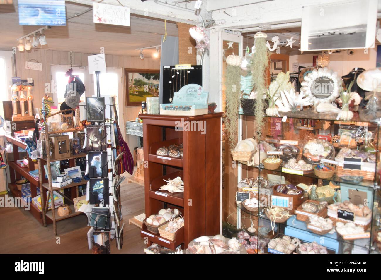 La Jolla, CA. USA.1/1/2023.  The petite CAVE STORE.  Home to a tunnel that has capture the imagination of all who visit for decades. Stock Photo