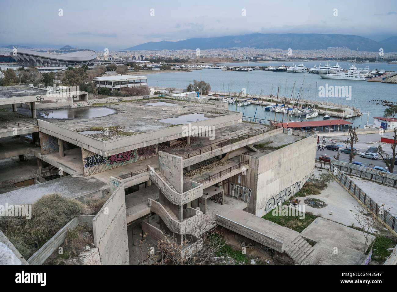 Ruine am Hafen von Piräus, Athen, Griechenland Stock Photo