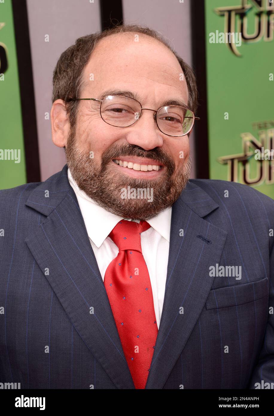 Danny Woodburn arrives at the Los Angeles premiere of "Teenage Mutant