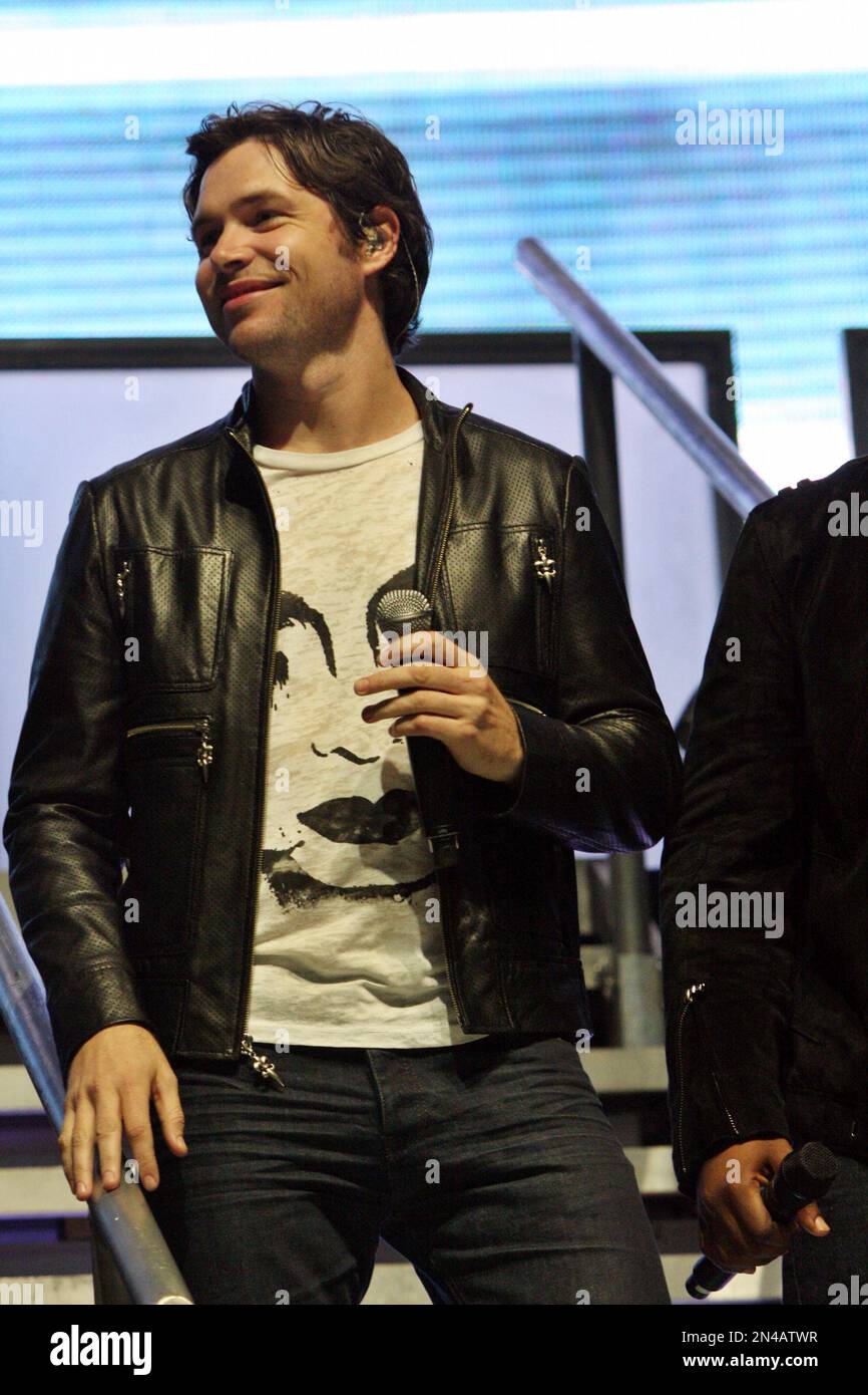 Michael Johns performing as part of The American Idol Live Tour at the ...
