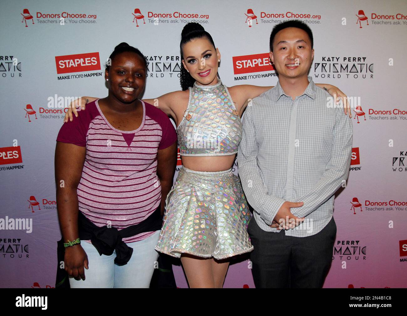 IMAGE DISTRIBUTED FOR STAPLES - Global pop star Katy Perry, center